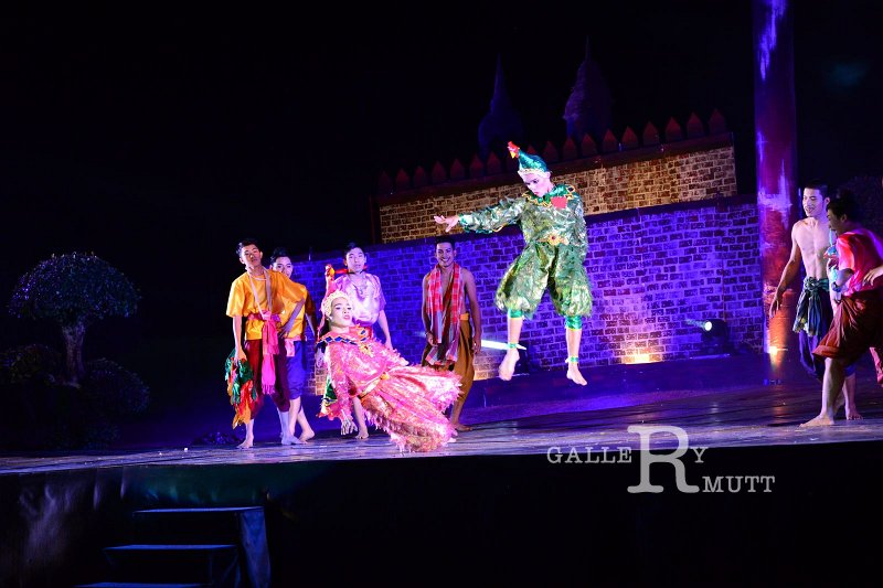20151125-Loy Kratong_116.JPG